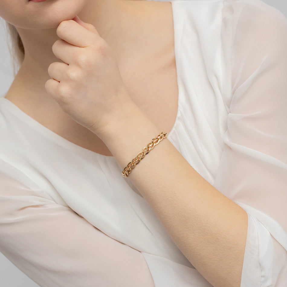 Gold Massive Bracelet with Oval Links