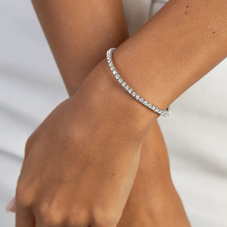 gold-bracelet-set-with-1-98ct-laboratory-diamonds-b0031-ldw-06