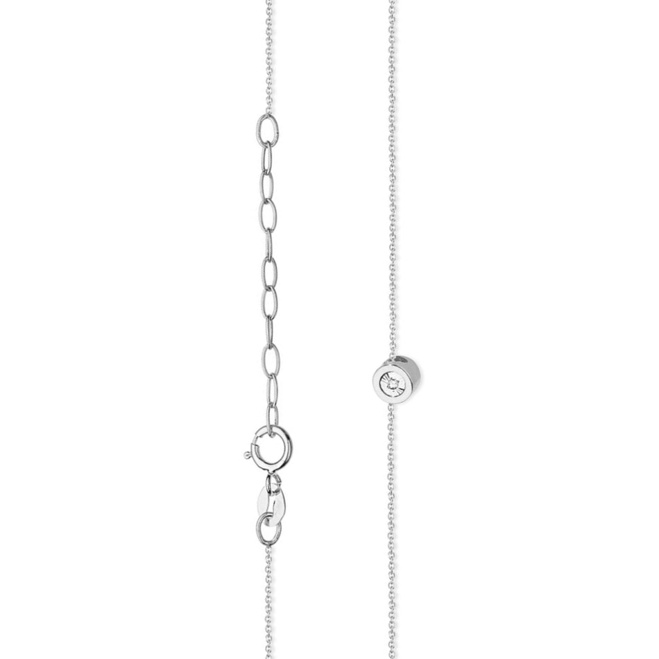 Gold Celebrity Necklace with Diamond Round