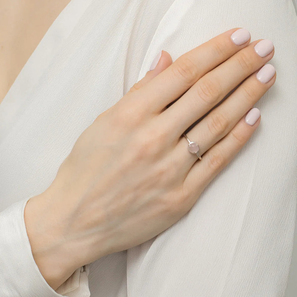 Strieborný prsteň s ružovým kremeňom