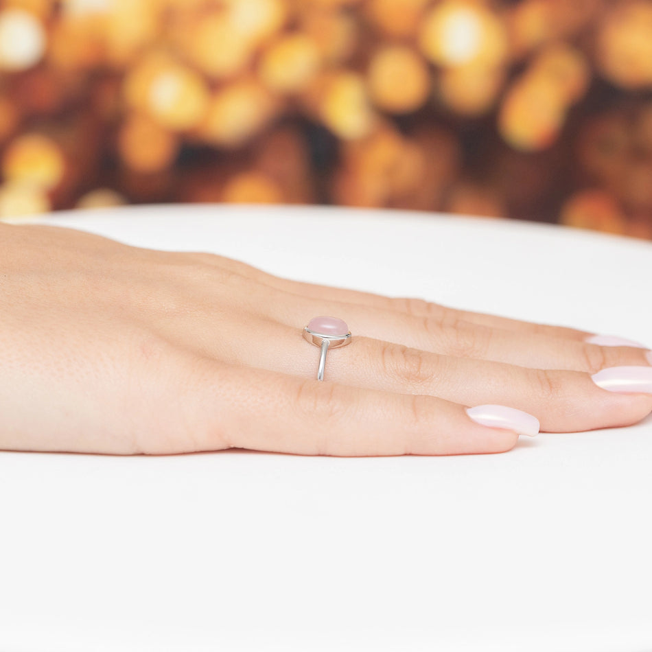 Strieborný prsteň s ružovým kremeňom
