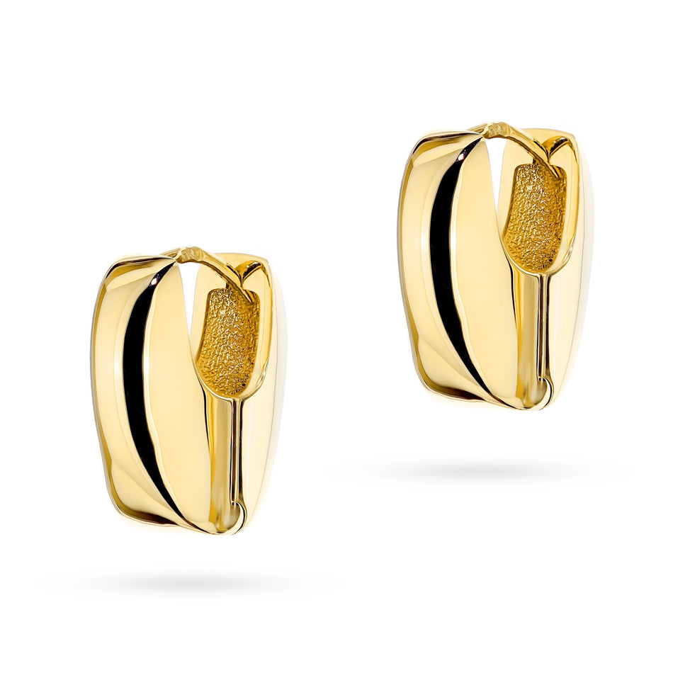 Gold Earrings with English Clasp