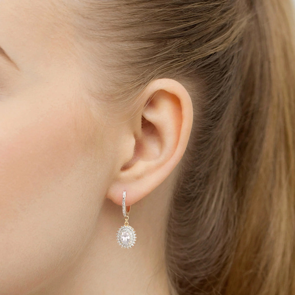 Zlaté náušnice s 2 x 0,40 ct, 0,0086 ct a 0,005 ct laboratórnymi diamantmi