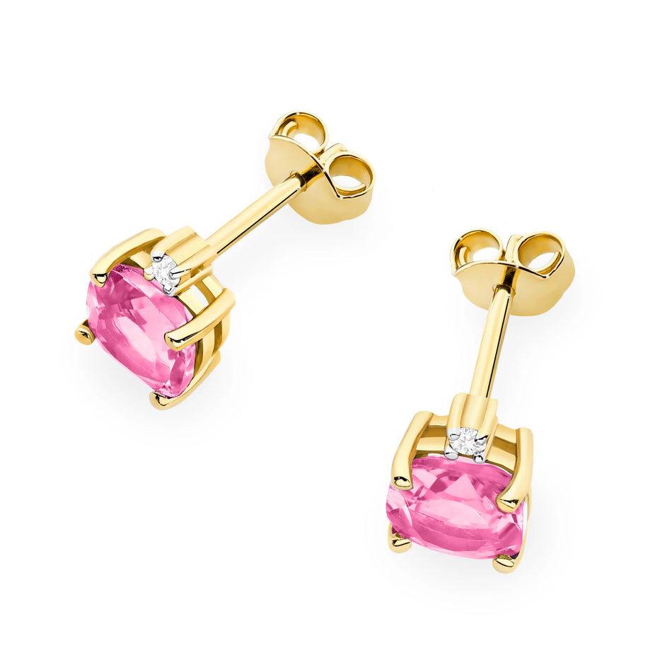 Gold Earrings with 1.10ct Pink topazes and 0.029ct Diamonds