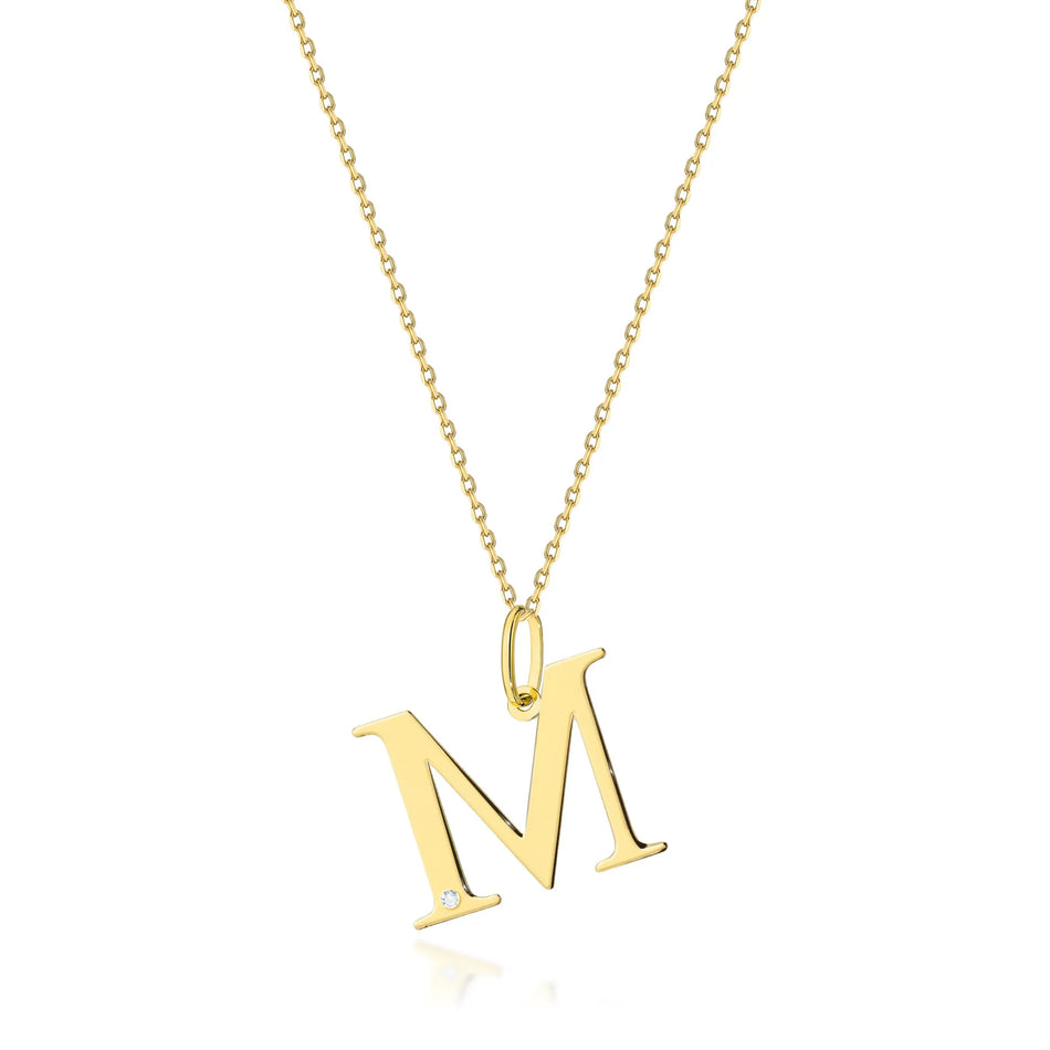 Zlatý náhrdelník s 0,005ct diamantovým Písmenom M