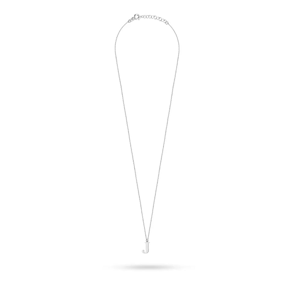 Strieborný náhrdelník Písmeno J