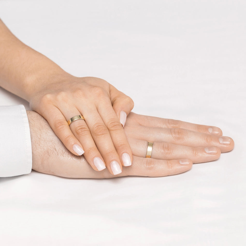 Klasické ploché zlaté svadobné obrúčky prstene 5 a 6mm