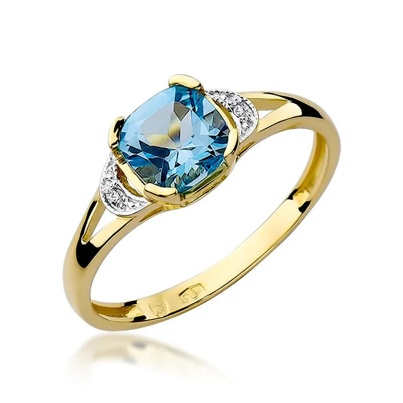 Gold Ring with Zirconia