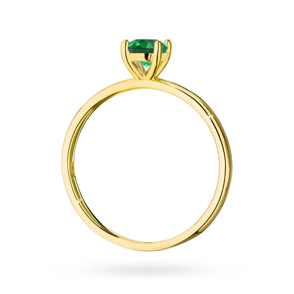 Gold Ring with 0.50ct Emerald