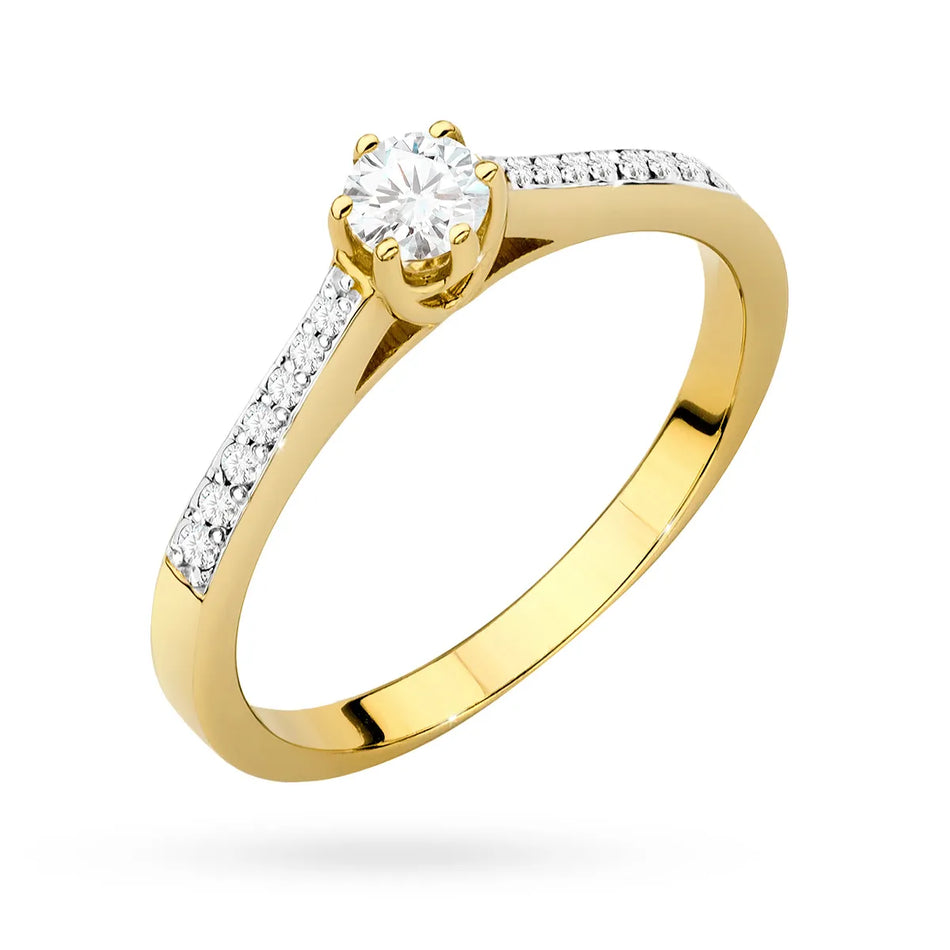 Gold Ring with 0.20ct and 0.092ct Diamonds