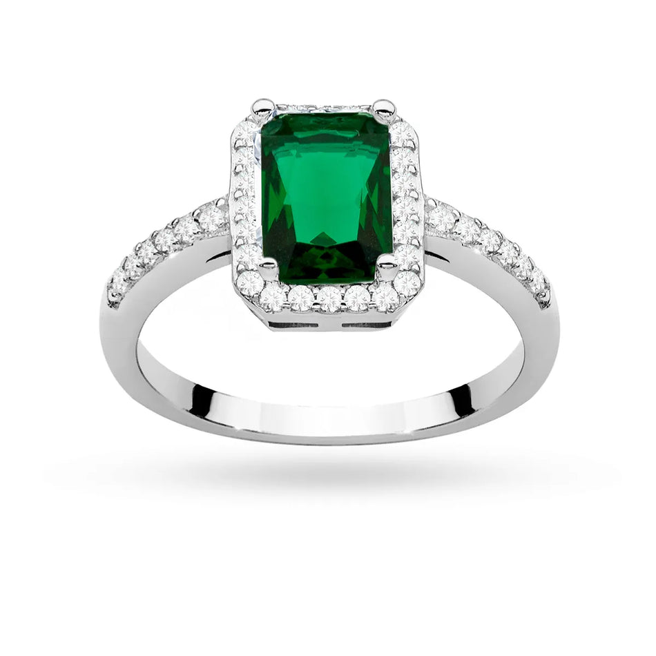 Strieborný prsteň so zirkónmi