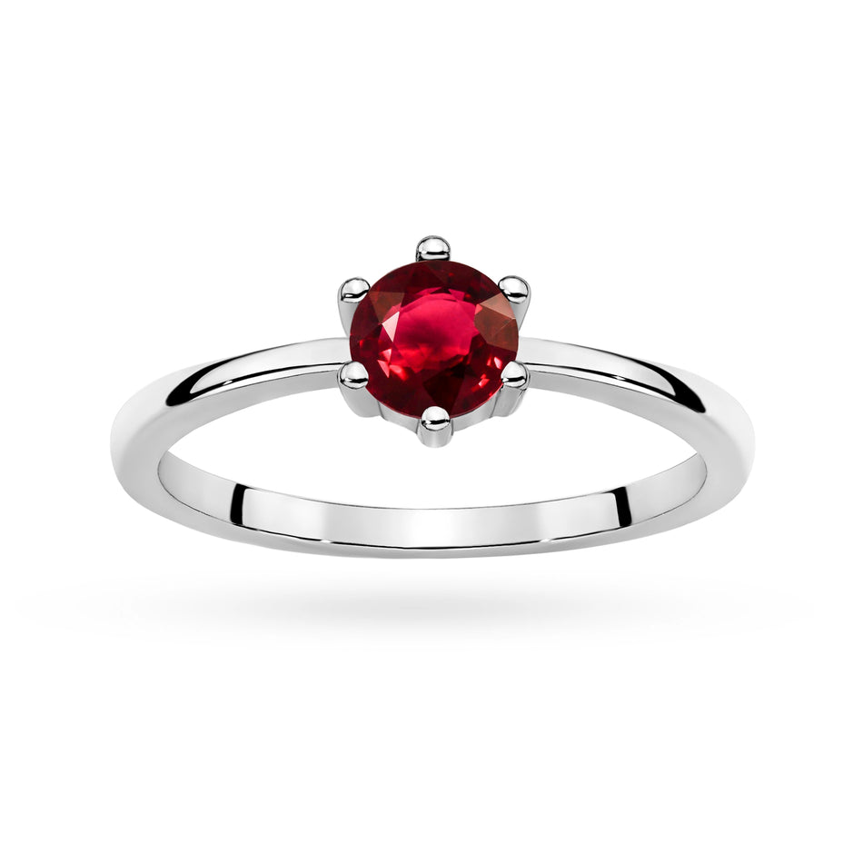 Strieborný prsteň so zirkónmi