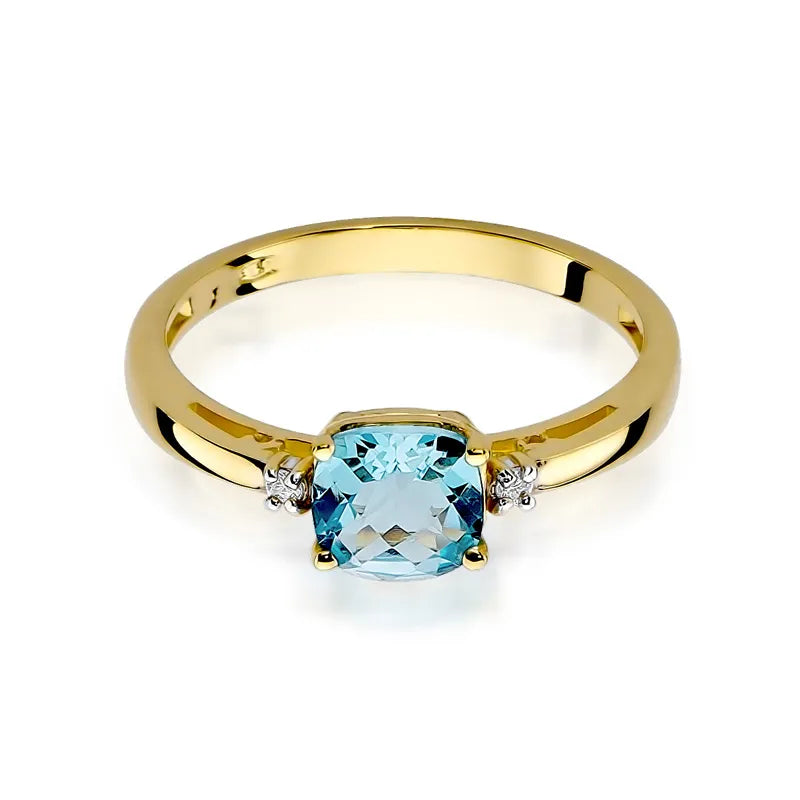 Gold Ring with 1.10ct Topaz and Diamonds