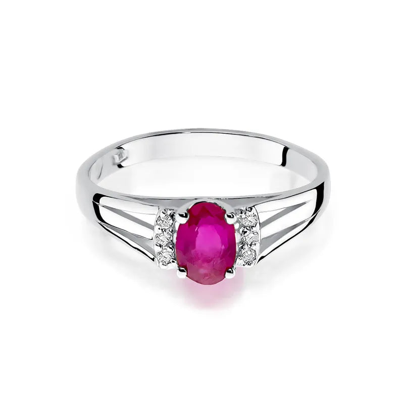 Gold Ring with 0.60ct Ruby and Diamonds