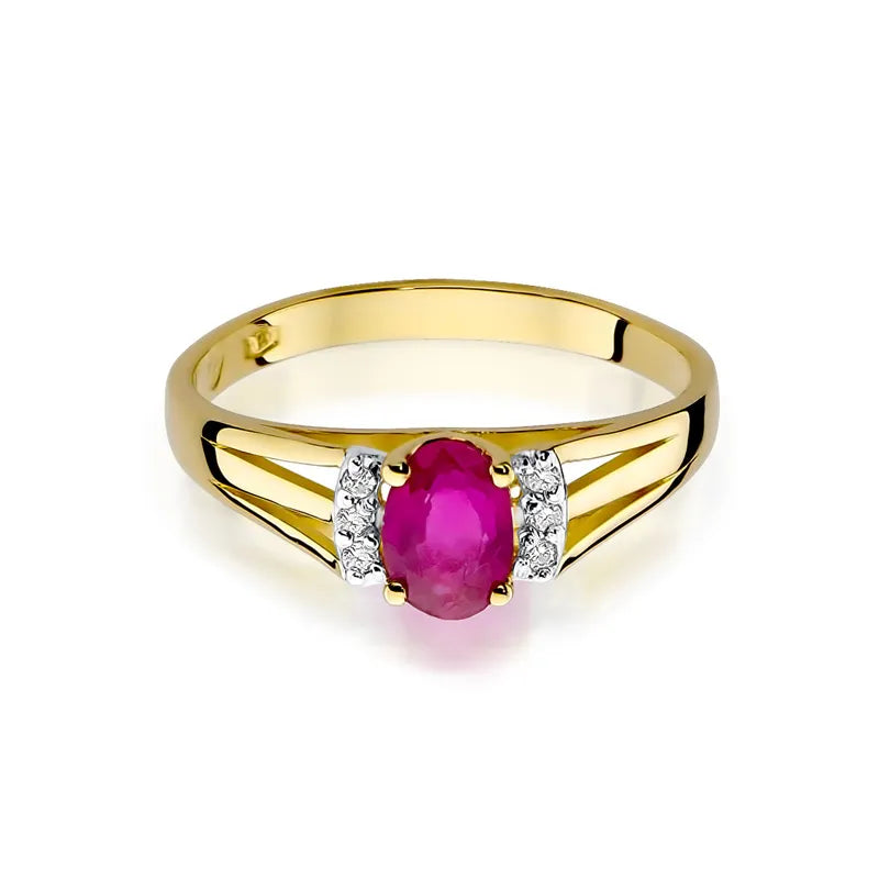 Gold Ring with 0.60ct Ruby and Diamonds