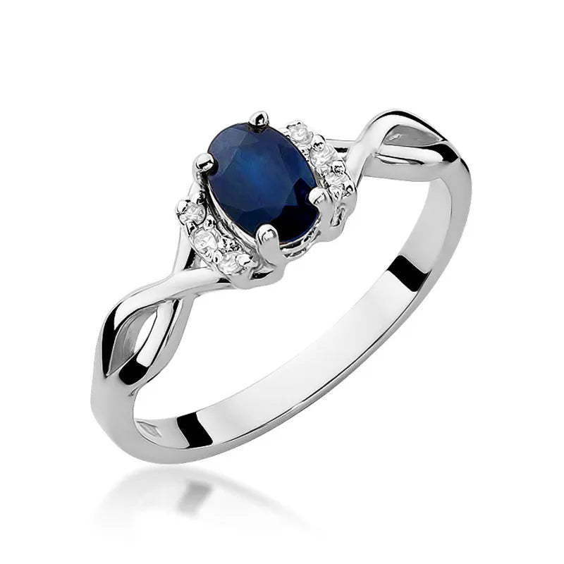 Gold Ring with 0.70ct Sapphire and 0.052ct Diamonds