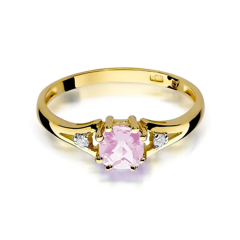 Gold Ring with 0.65ct Pink Topaz and 0.029ct Diamonds