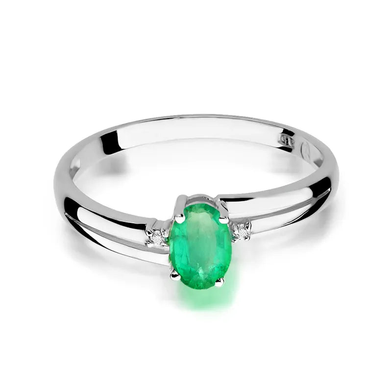 Gold Ring with 0.40ct Emerald and 0.029ct Diamonds