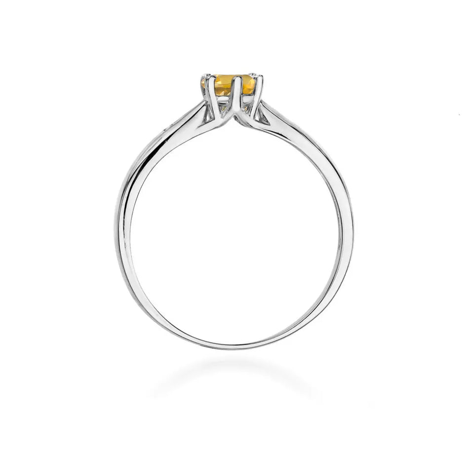 Gold Ring with 0.50ct Citrin and Diamonds