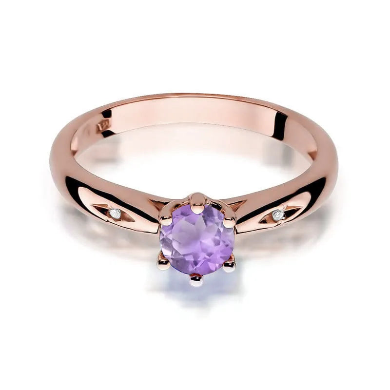 Gold Ring with 0.50ct Amethyst and Diamonds
