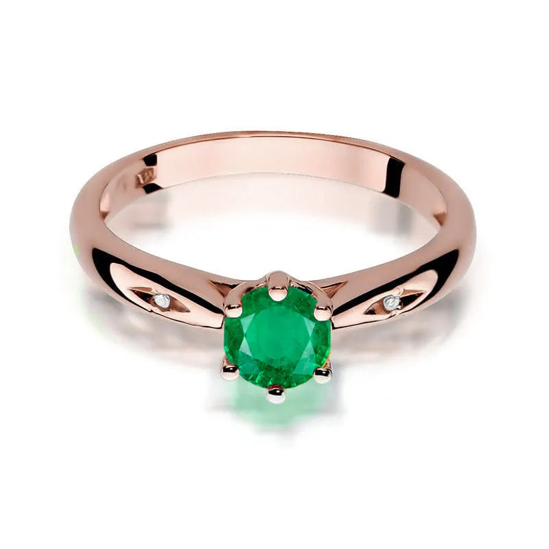Gold Ring with 0.50ct Emerald and Diamonds