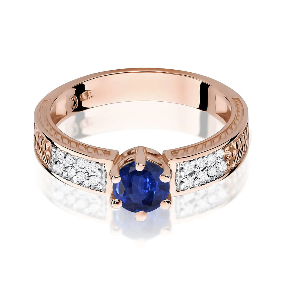 Gold Ring with 0.50ct Sapphire and Diamonds