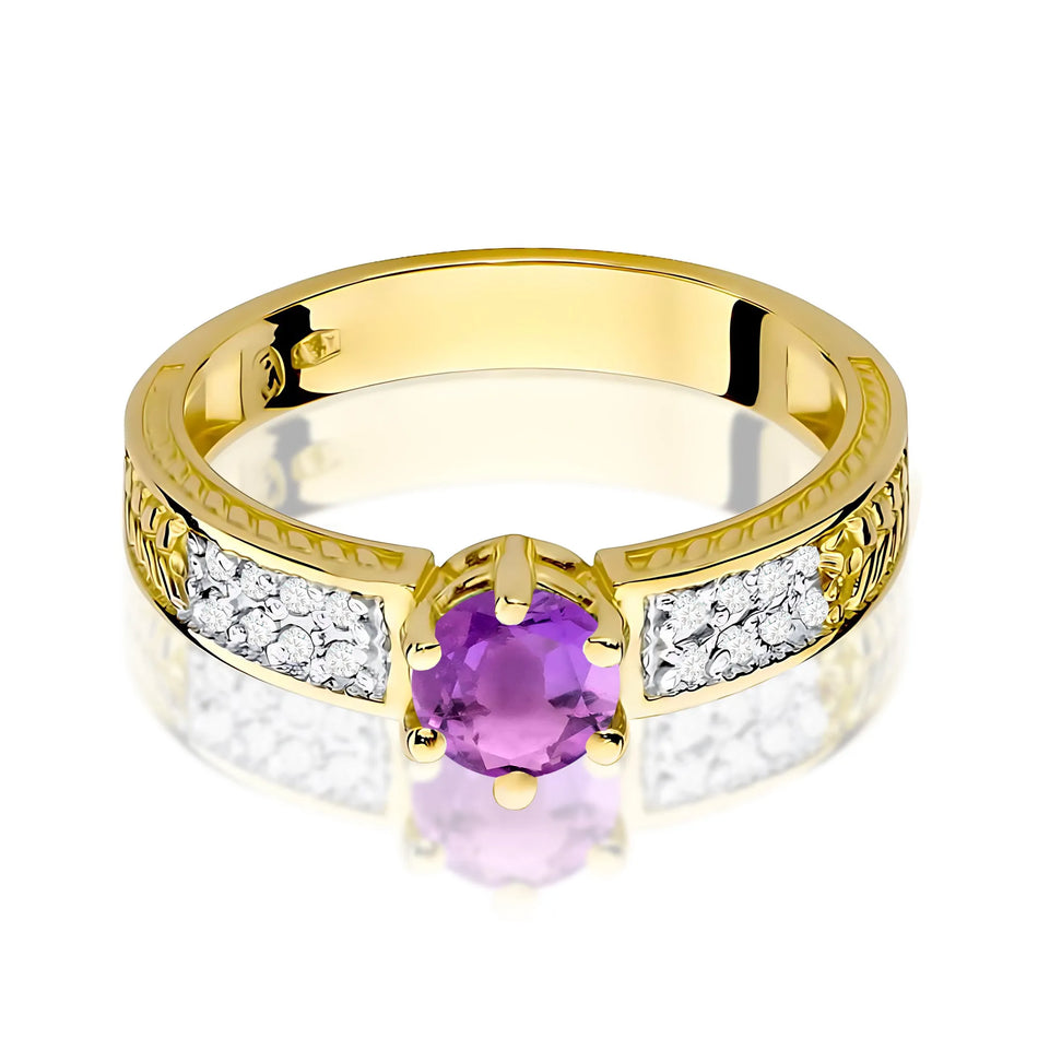 Gold Ring with 0.50ct Amethyst and Diamonds
