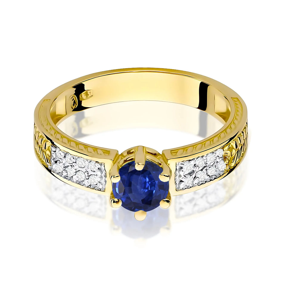 Gold Ring with 0.50ct Sapphire and Diamonds