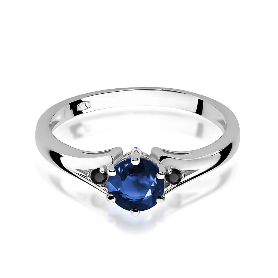 Gold Ring with 0.50ct Sapphire and Black Diamonds