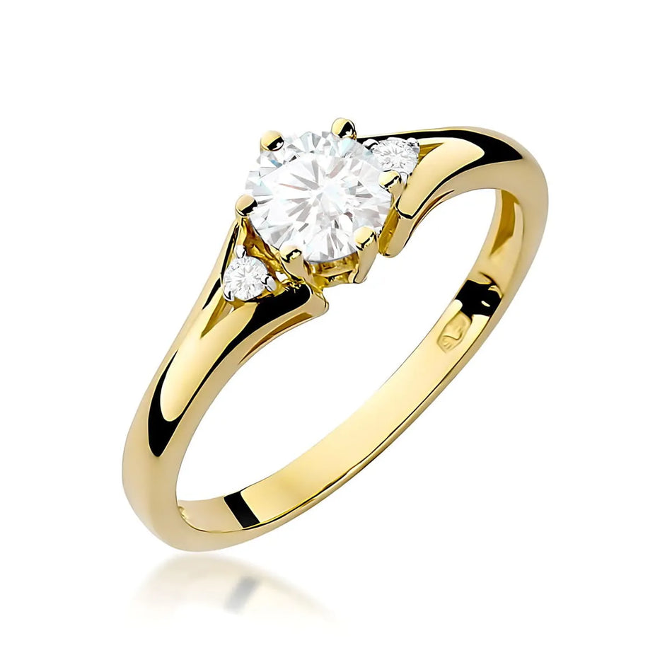 Gold Ring with 0.50ct and 0.029ct Lab-diamonds
