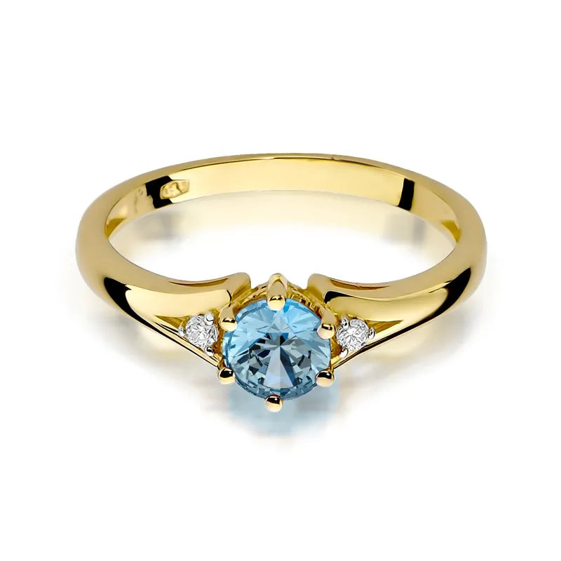 Gold Ring with 0.50ct Topaz and Diamonds