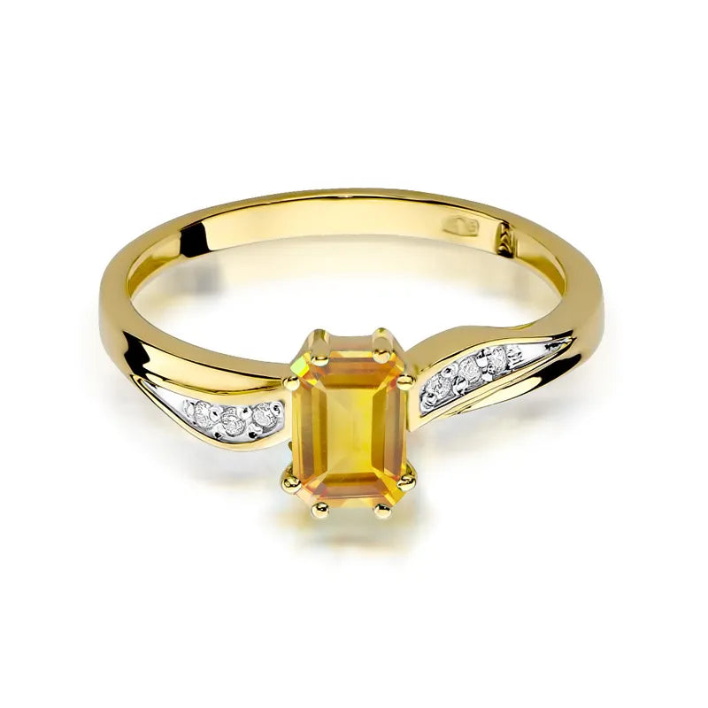 Gold Ring with 0.60ct Citrin and 0.03ct Diamonds