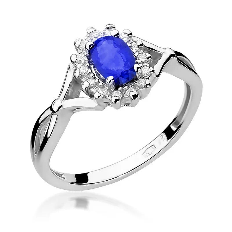 Gold Ring with 0.70ct Sapphire and 0.12ct Diamonds