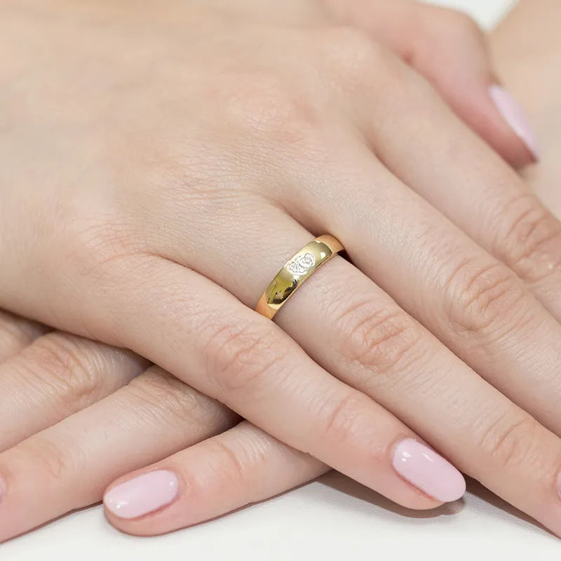 Zlatý prsteň s diamantmi 0,019 ct