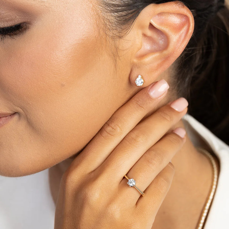 Gold Ring with 0.30ct Lab-diamond