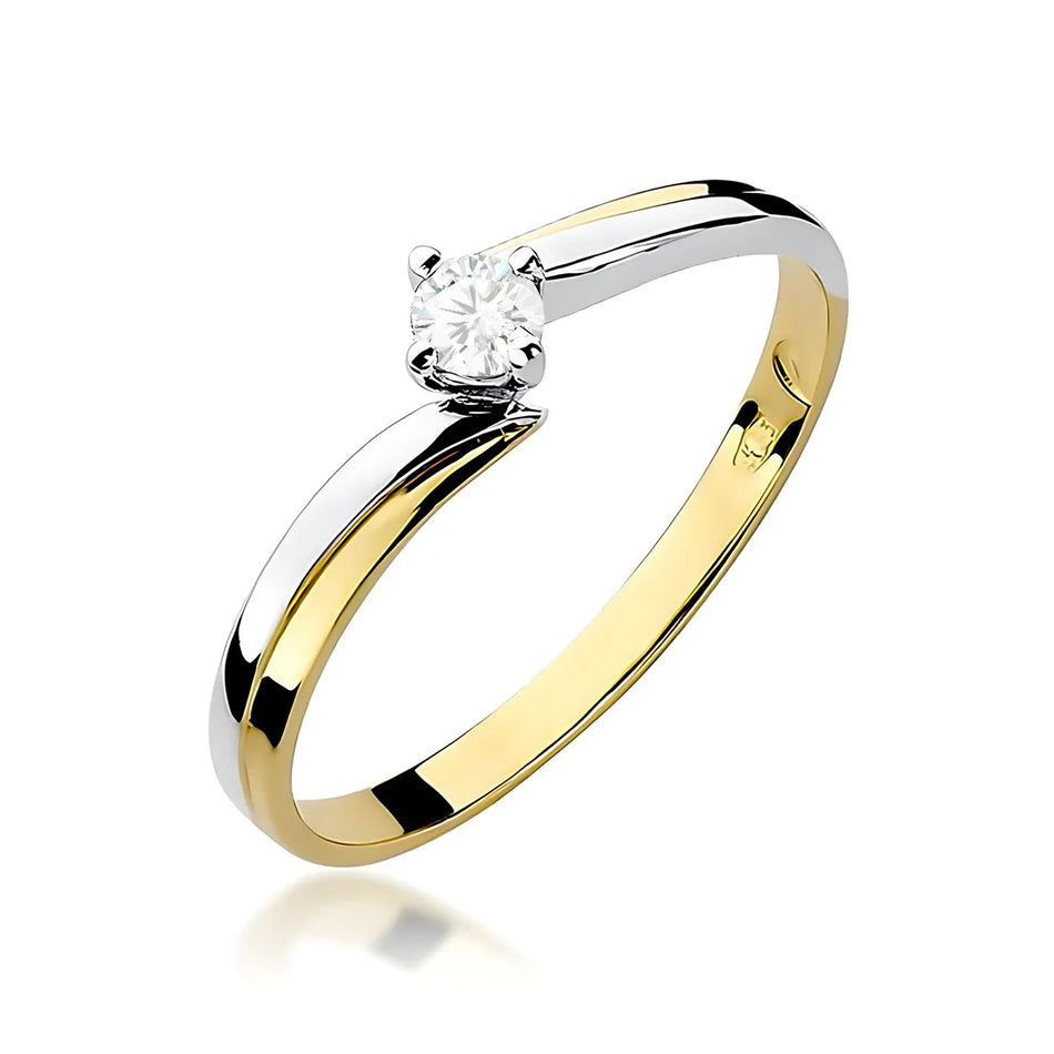Gold Ring with Diamond