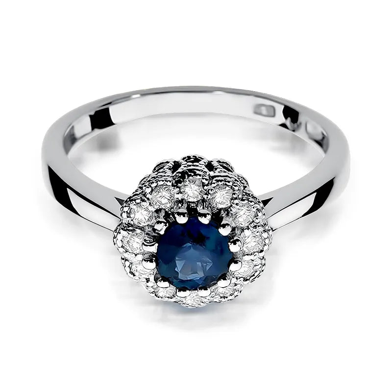 Gold Ring with 0.50ct Sapphire and 0.174ct Diamonds