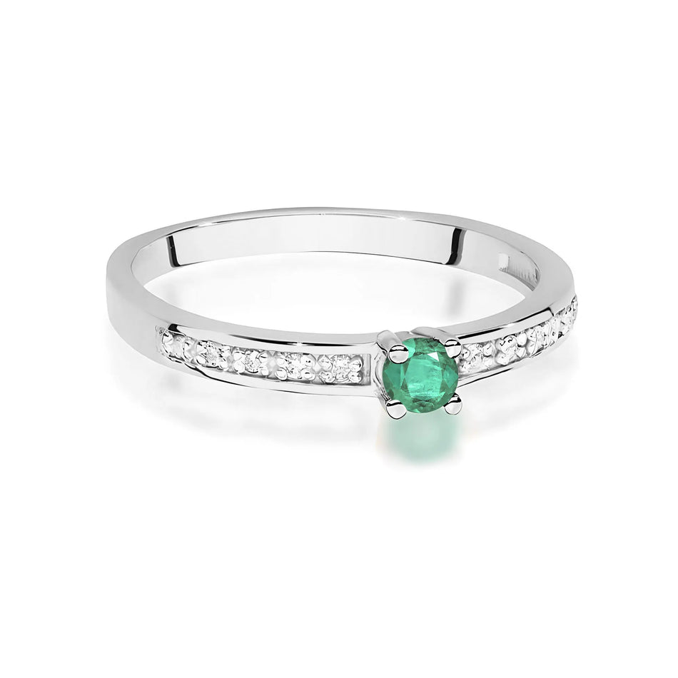Gold Ring with 0.15ct Emerald and 0.05ct Diamonds