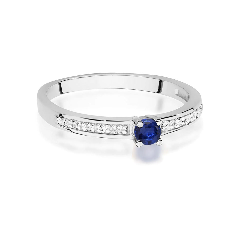 Gold Ring with 0.15ct Sapphire and 0.05ct Diamonds