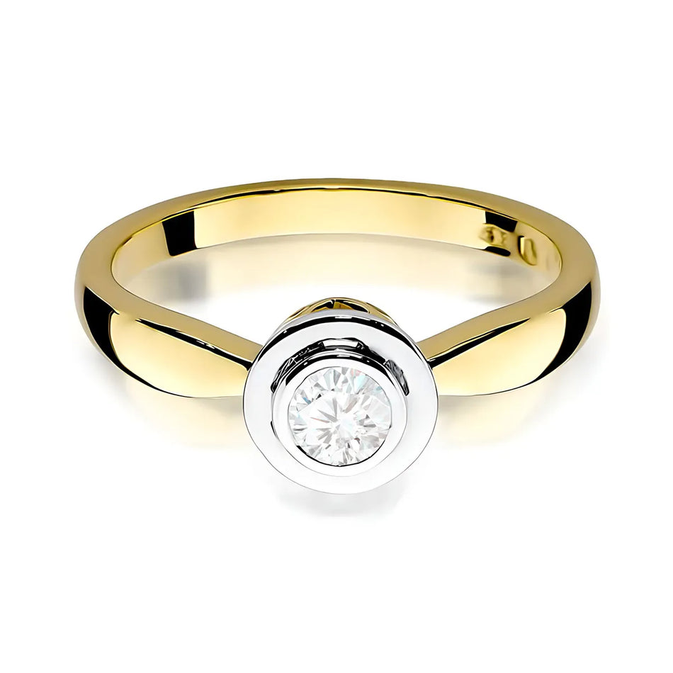 Gold Ring with 0.30ct Diamond