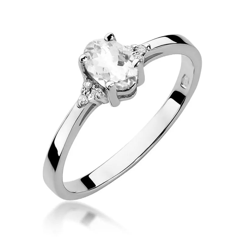 Gold Ring with 0.50ct White sapphire and 0.052ct Diamonds