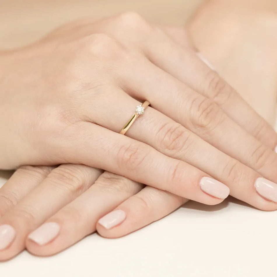 Gold Ring with 0.09ct Diamond