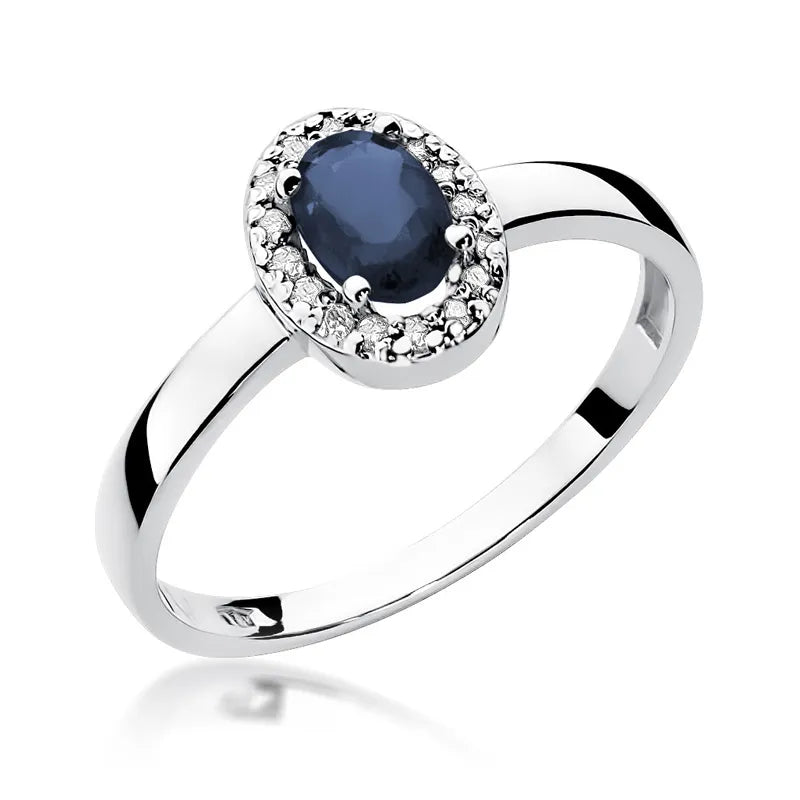 Gold Ring with 0.70ct Sapphire and 0.08ct Diamonds