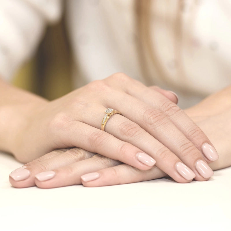 Gold Ring with Zirconia