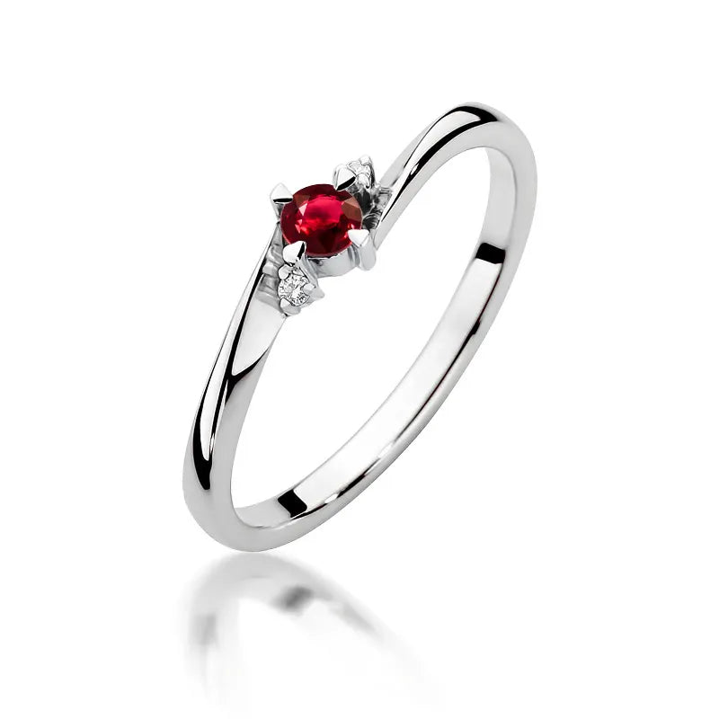 Gold Ring with 0.15ct Ruby and 0.017ct Diamonds