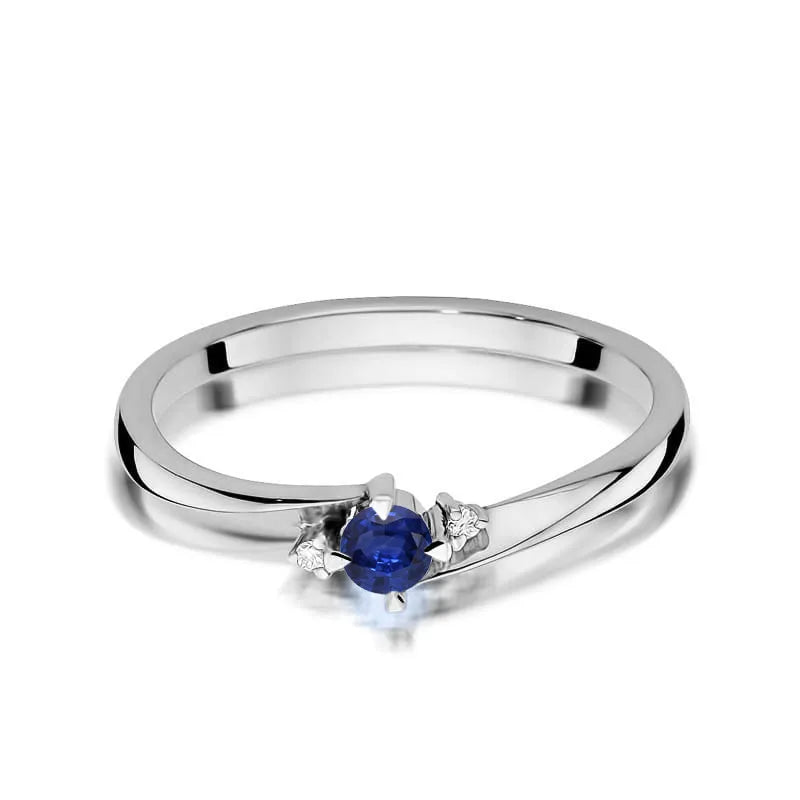 Gold Ring with 0.15ct Sapphire and 0.017ct Diamonds
