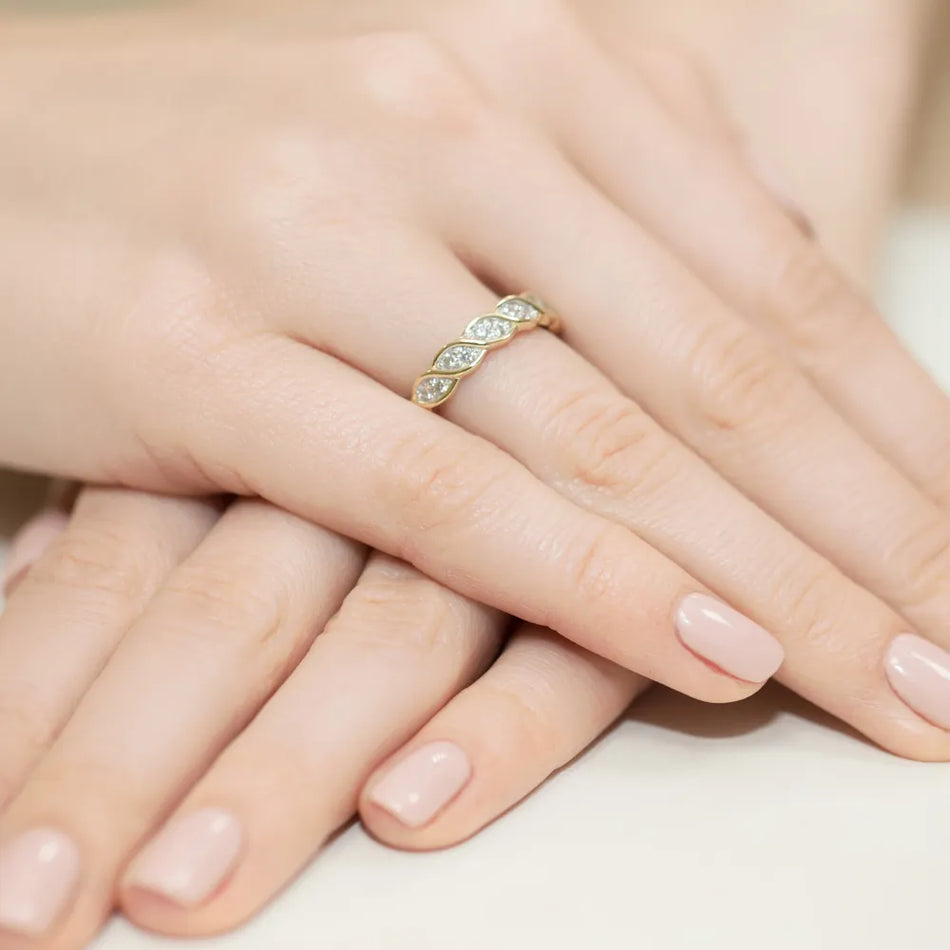 Zlatý prsteň s diamantmi 0,20 ct