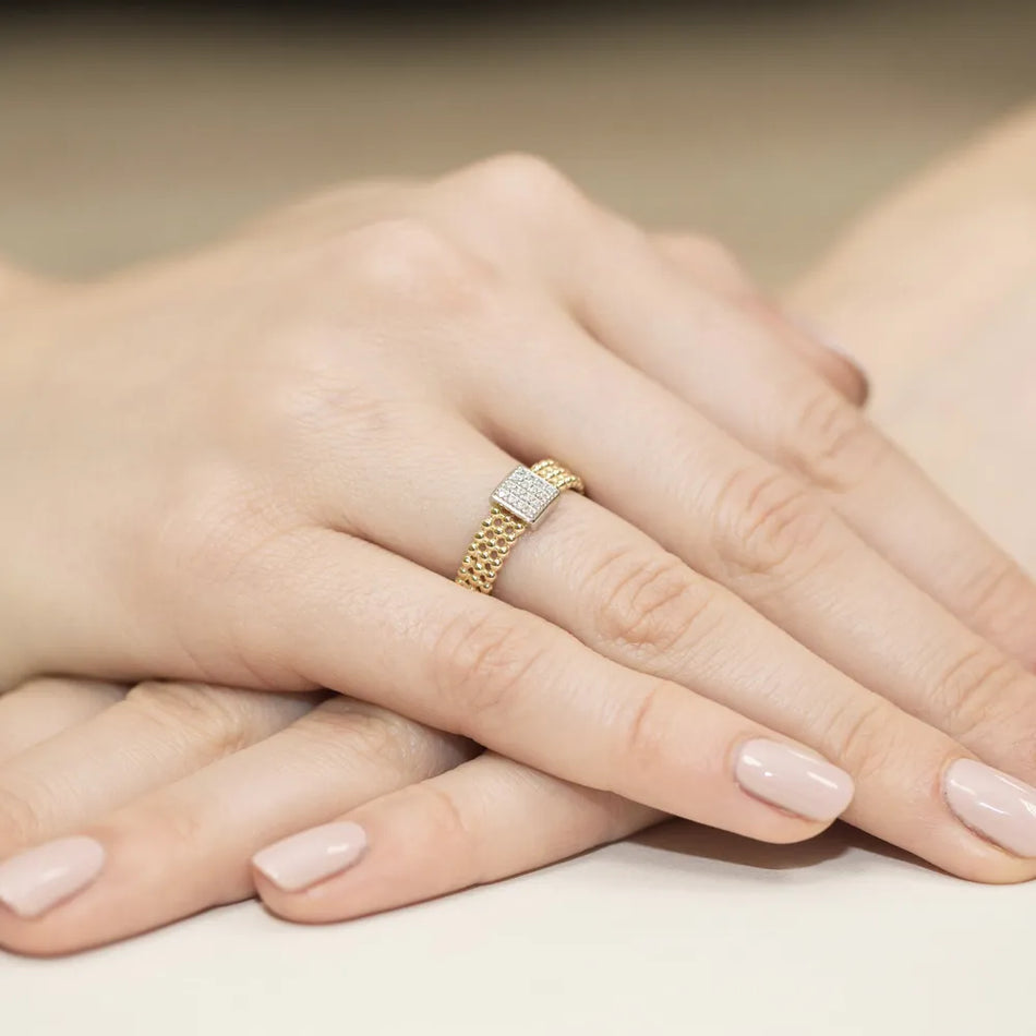 Zlatý prsteň s diamantmi 0,08 ct