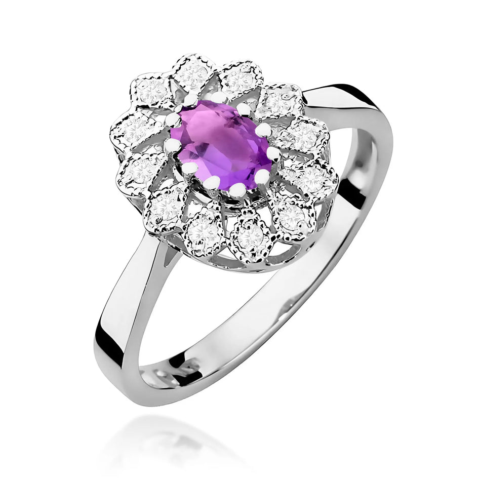 Gold Ring with 0.40ct Amethyst and 0.103ct Diamonds