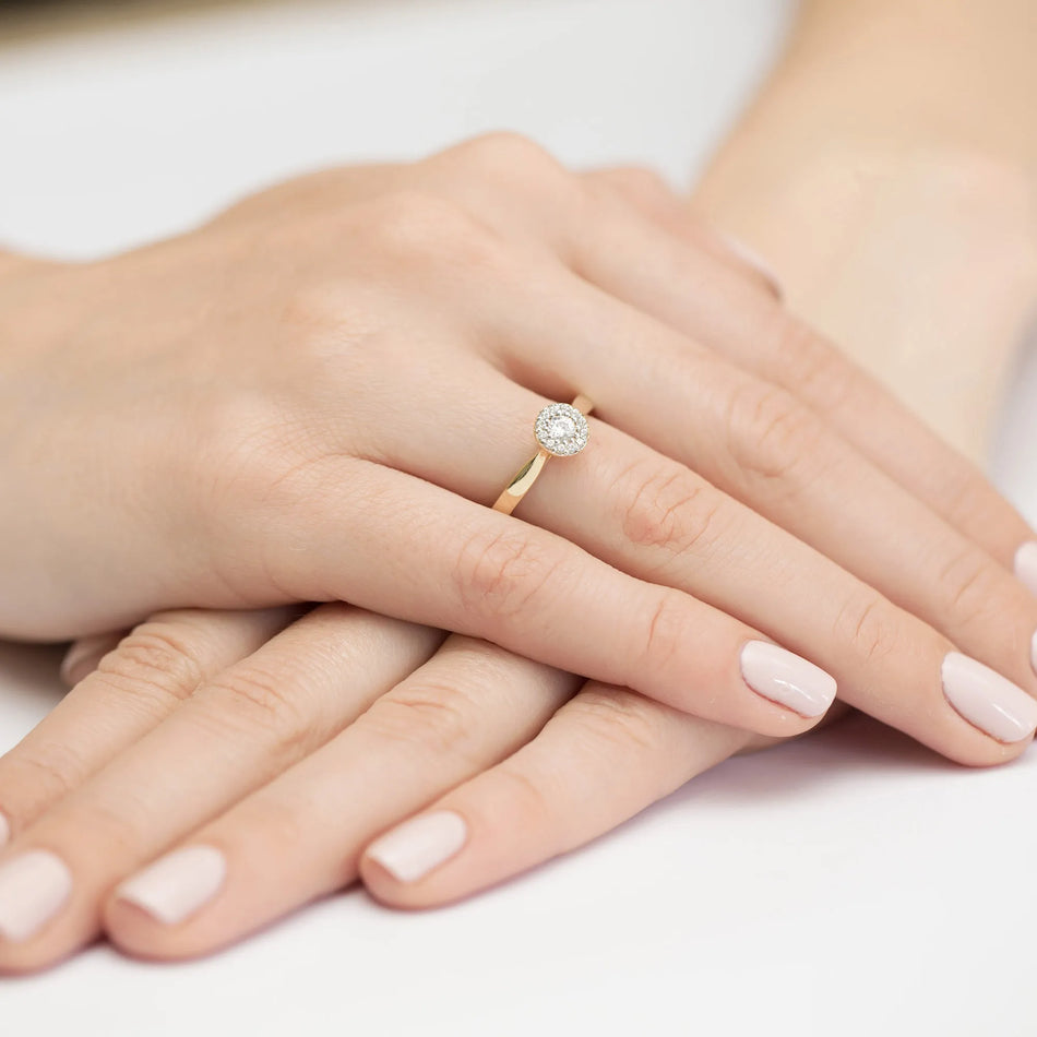 Gold Ring with 0.12ct and 0.103ct Diamonds